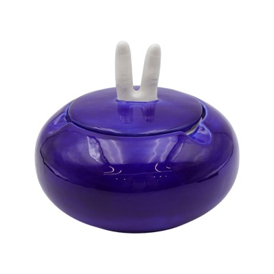Smokeless V-Sign Hand Ceramic Ashtray Lid Inner Lip Design Smoking Accessory Smokeless V-Sign Hand Ceramic Ashtray Lid Inner Lip Design Smoking Accessory