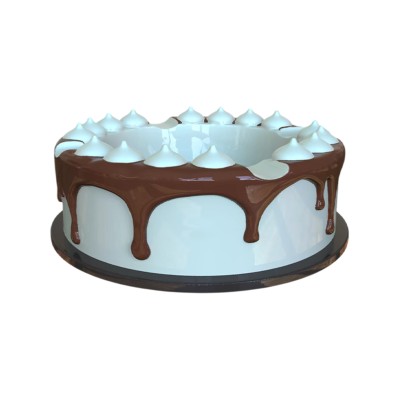Handcrafted Ceramic Chocolate Cake Sculpture Desktop Ashtray Handcrafted Ceramic Chocolate Cake Sculpture Desktop Ashtray