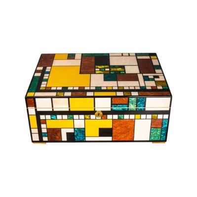 Classic Conch-Shaped Cedar Wood Lacquered Moisture-Proof Cigar Humidor Classic Conch-Shaped Cedar Wood Lacquered Moisture-Proof Cigar Humidor